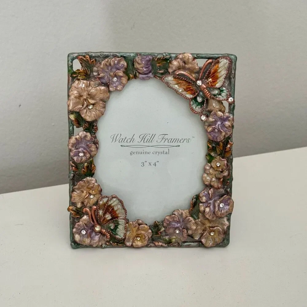 VTG Watch Hill Framers Enamel & Crystal Butterfly Ornate Picture Frame Fairy 4x6